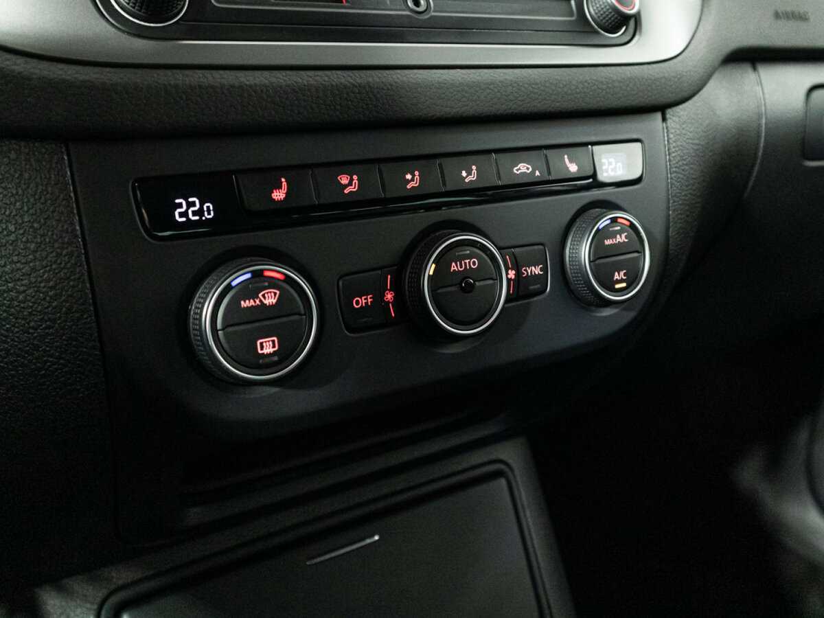 Купить Volkswagen Tiguan, 2015, 53 777 км.. Фото: #14