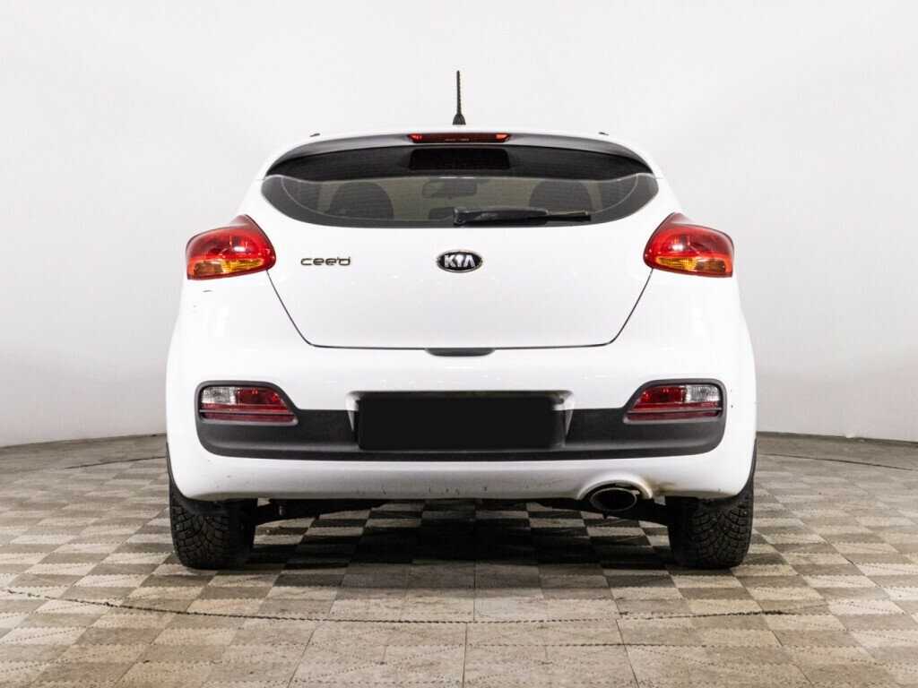 Купить Kia Ceed, 2013, 155 000 км.. Фото: #5