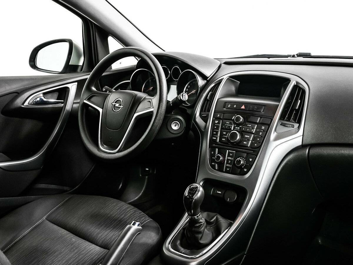 Купить Opel Astra, 2013, 115 173 км.. Фото: #8