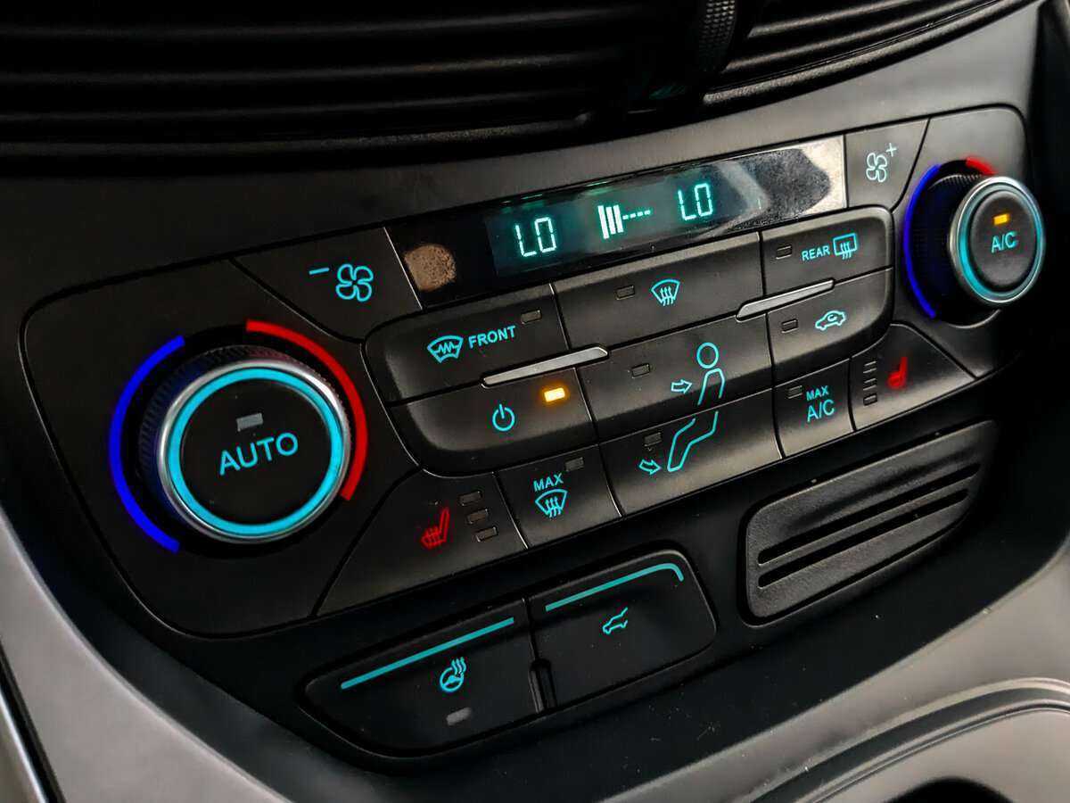 Купить Ford Kuga, 2016, 69 964 км.. Фото: #24