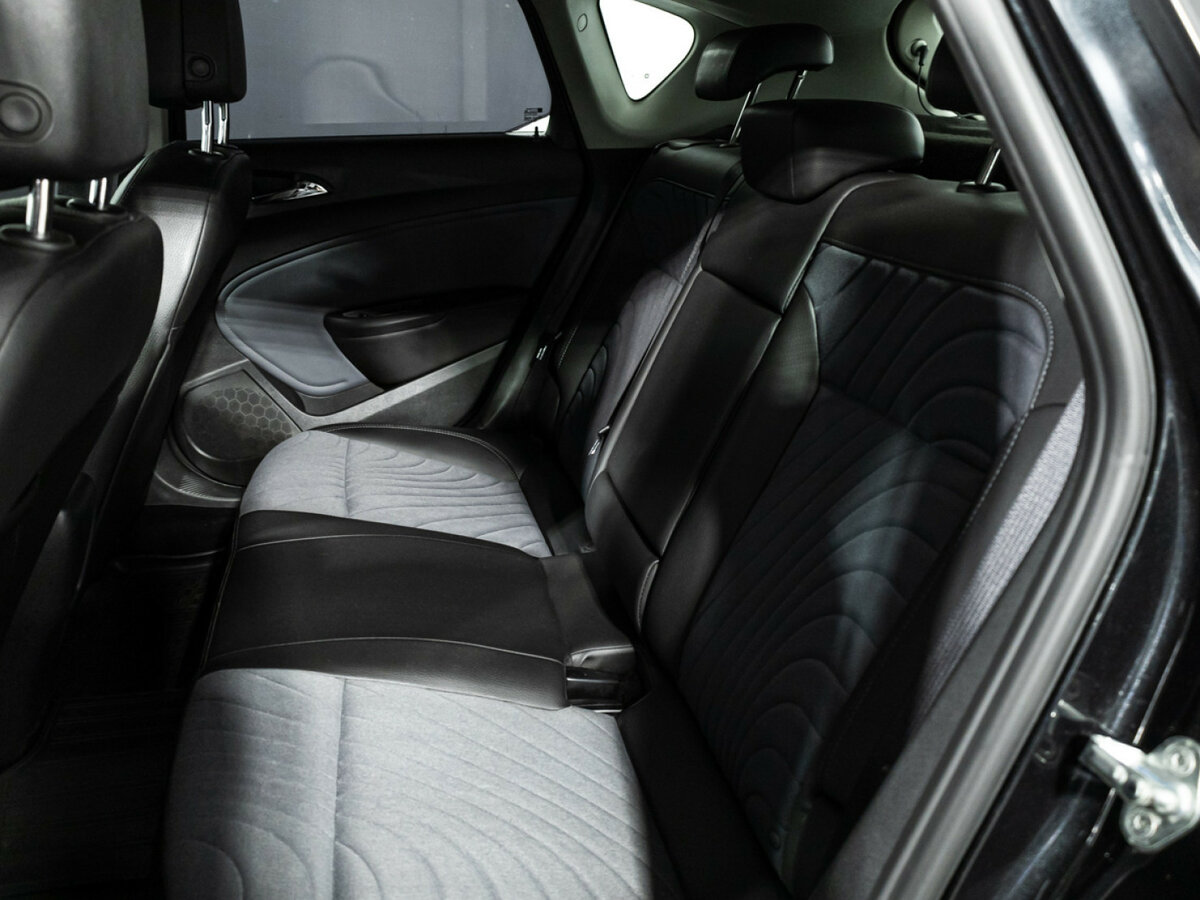 Купить Opel Astra, 2013, 153 570 км.. Фото: #4