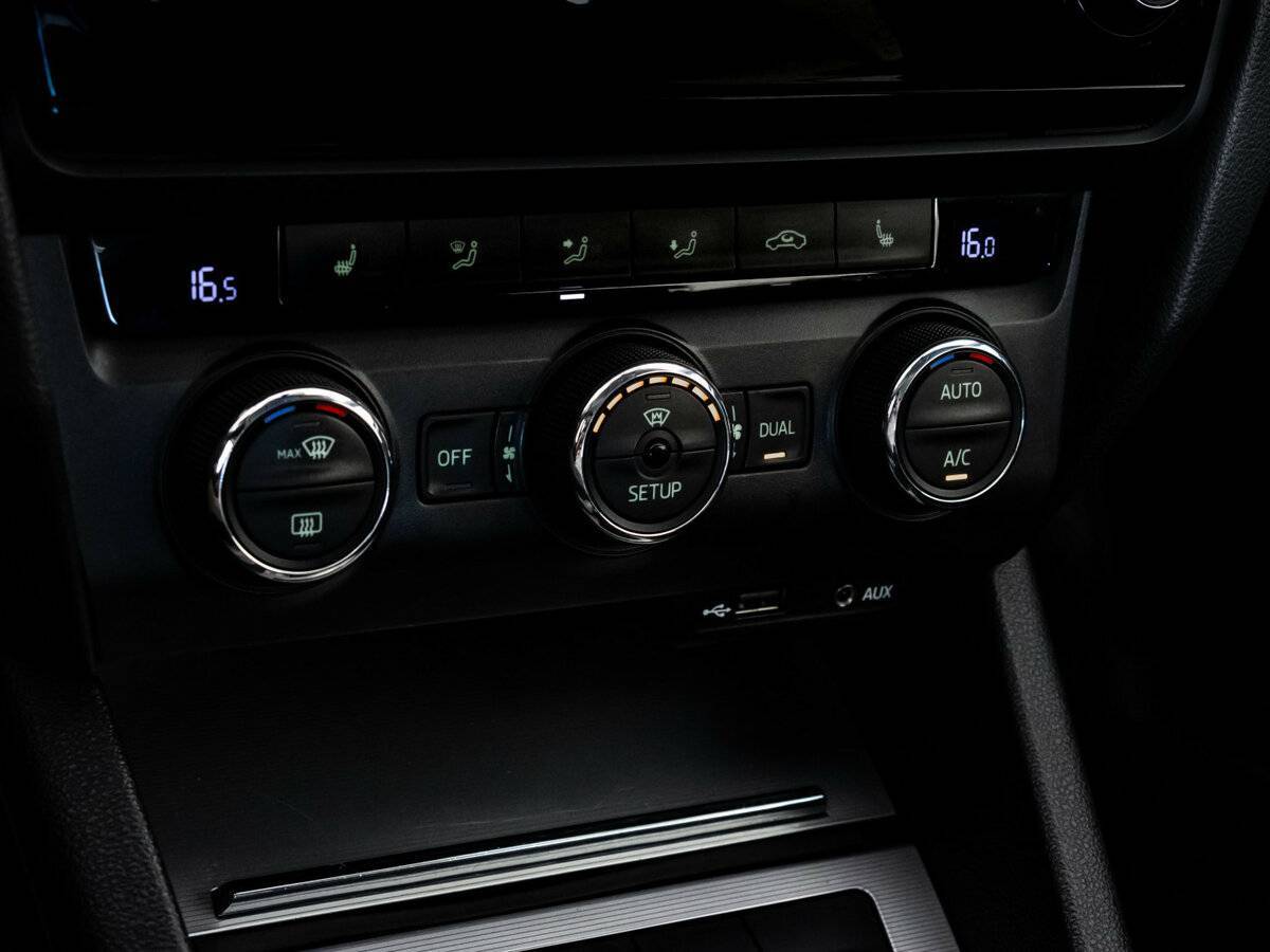 Купить Skoda Octavia, 2014, 175 370 км.. Фото: #9