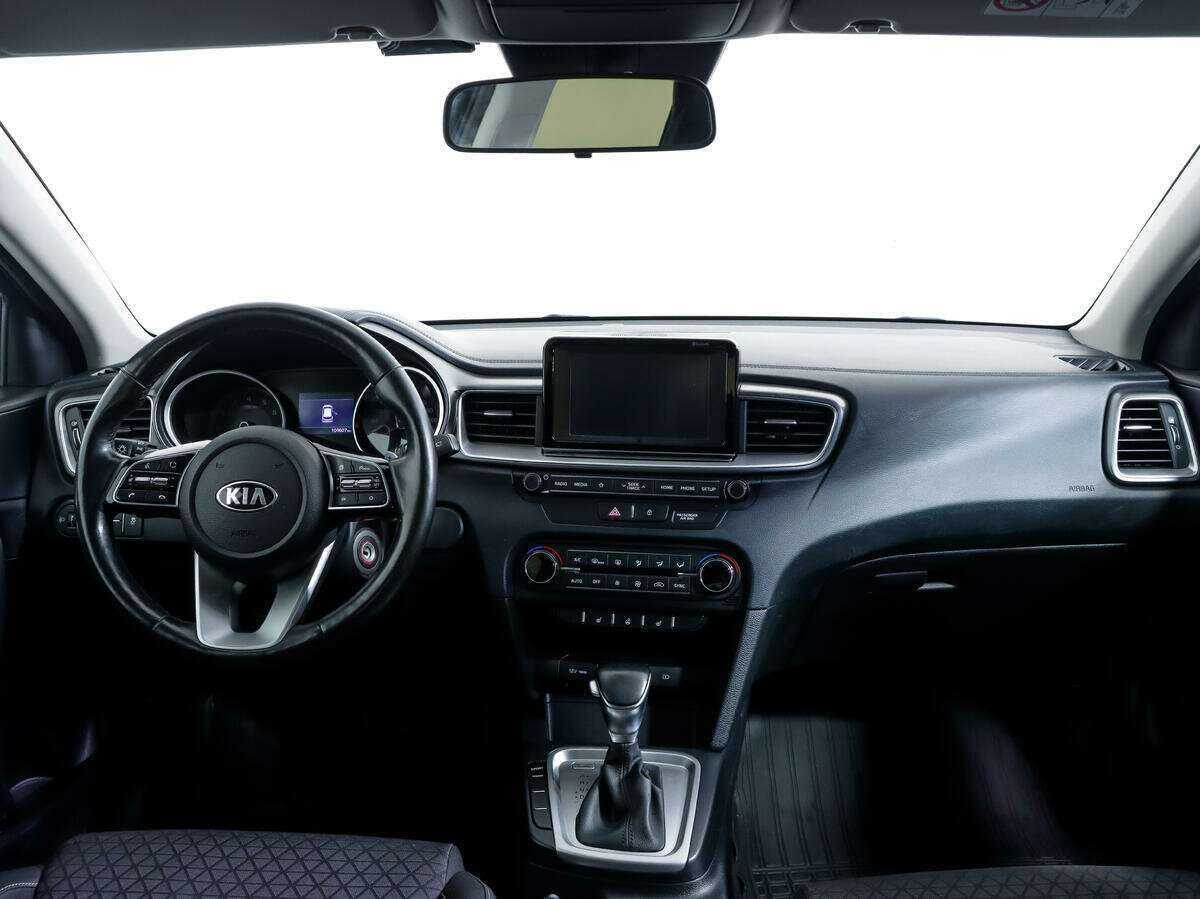 Купить Kia Ceed, 2018, 104 594 км.. Фото: #9