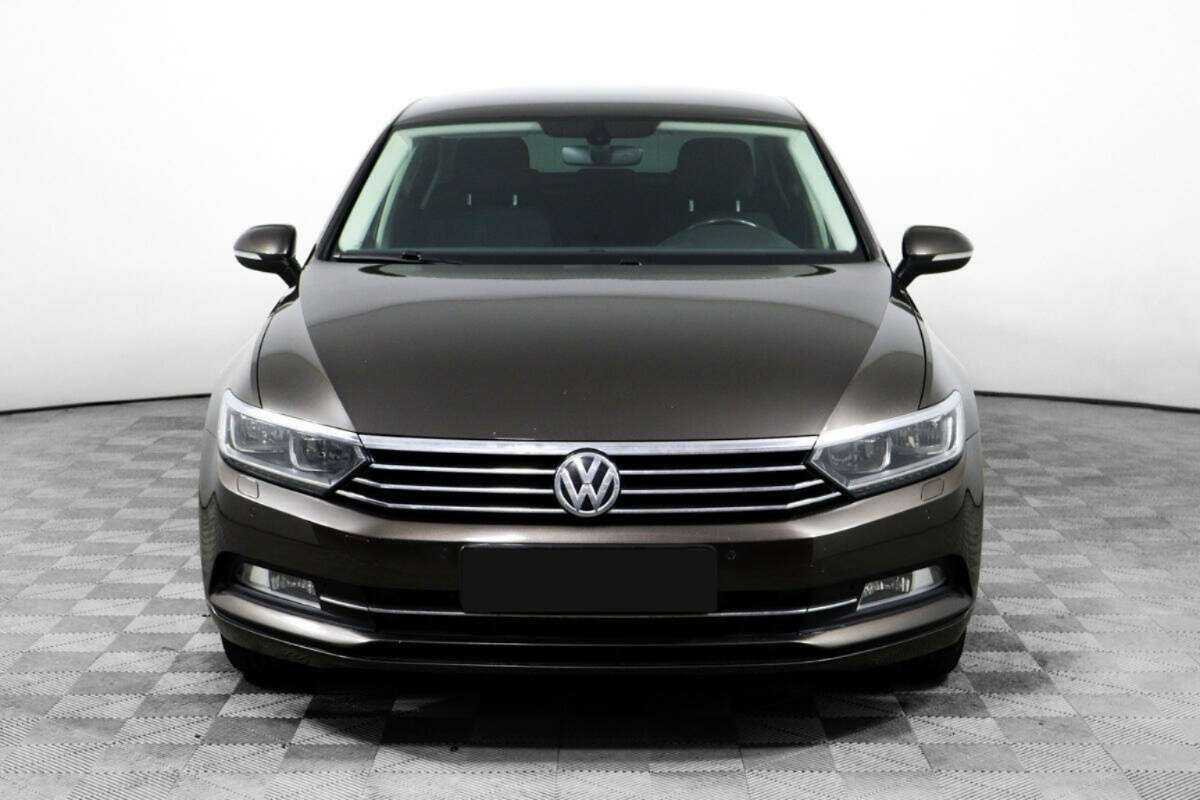 Купить Volkswagen Passat, 2016, 130 800 км.. Фото: #1