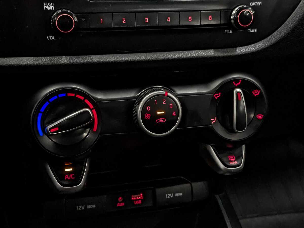 Купить Kia Rio, 2020, 187 948 км.. Фото: #19