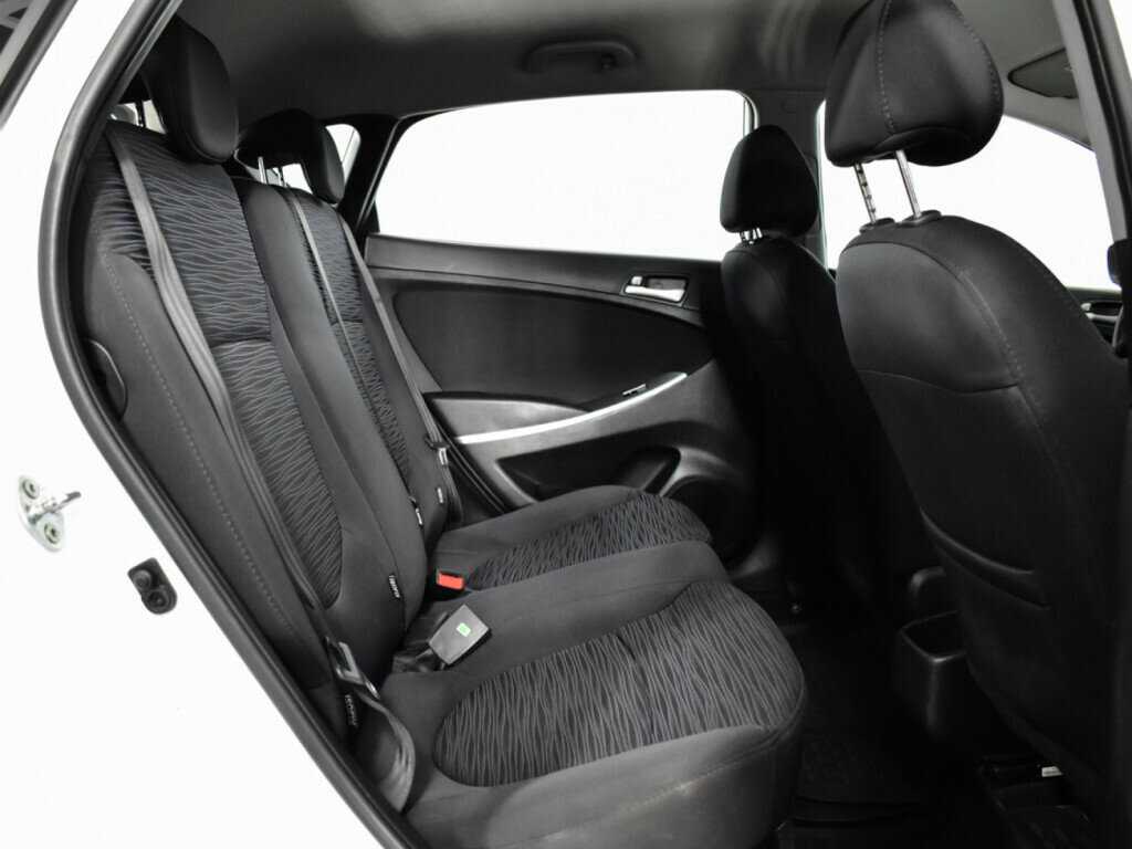 Купить Hyundai Solaris, 2015, 157 587 км.. Фото: #9