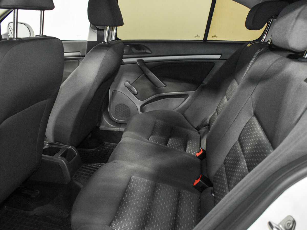 Купить Skoda Octavia, 2012, 155 960 км.. Фото: #9