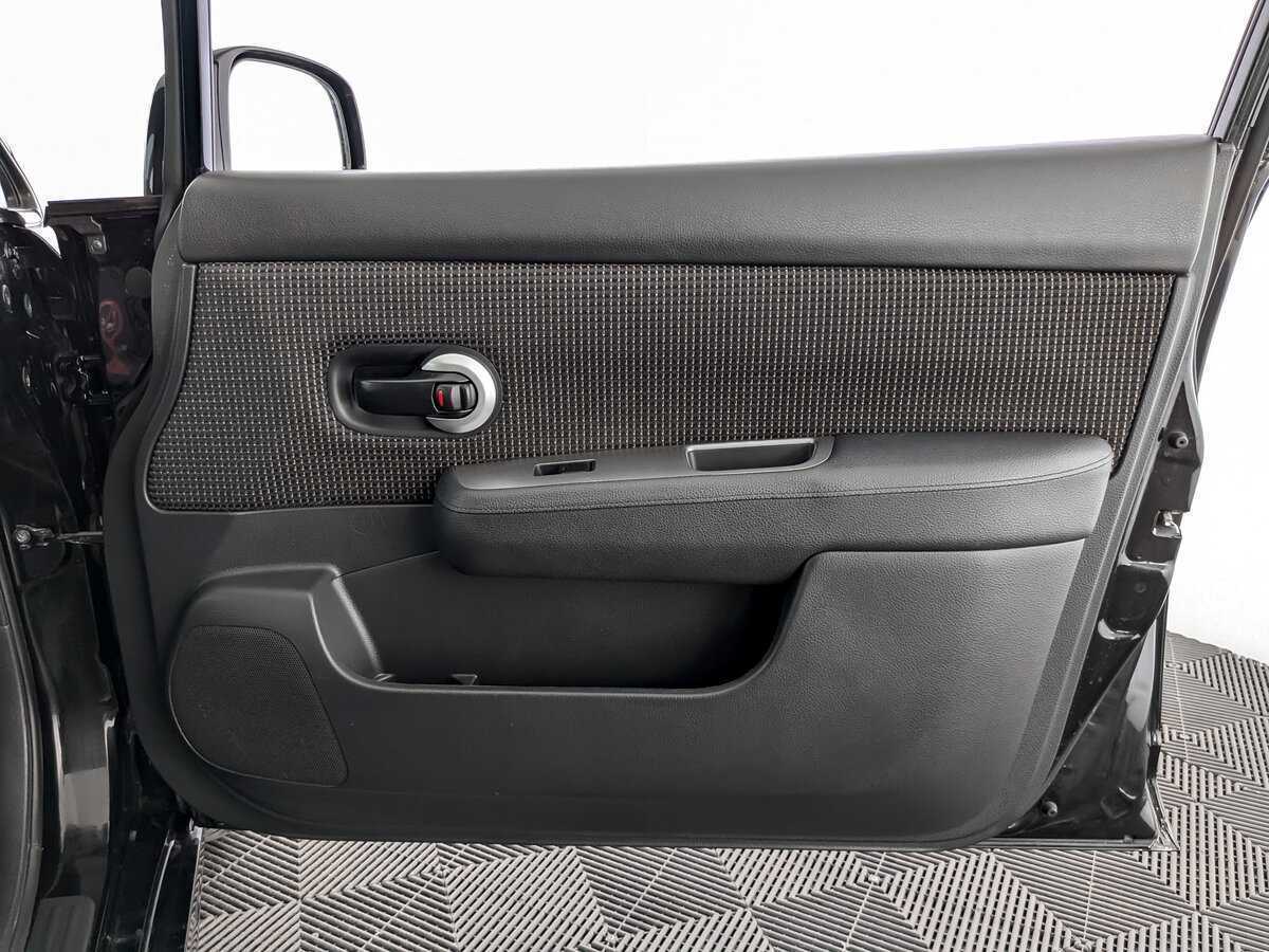 Купить Nissan Tiida, 2013, 138 270 км.. Фото: #19