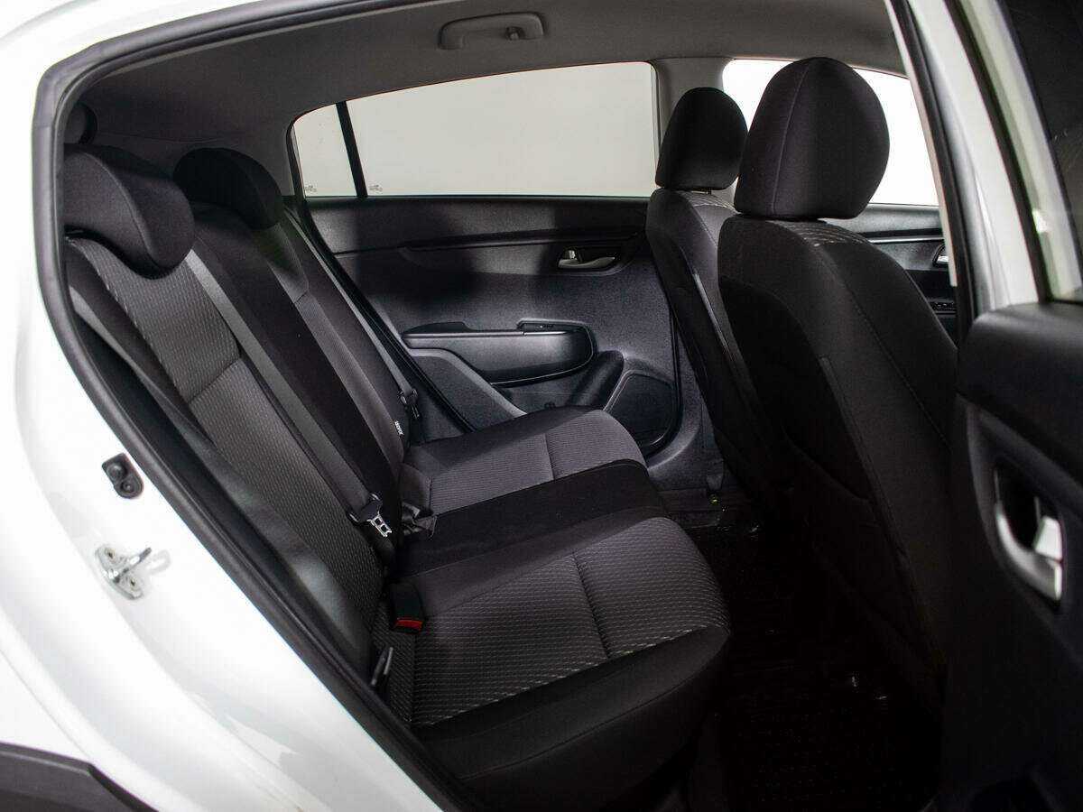 Купить Kia Rio, 2018, 97 097 км.. Фото: #6