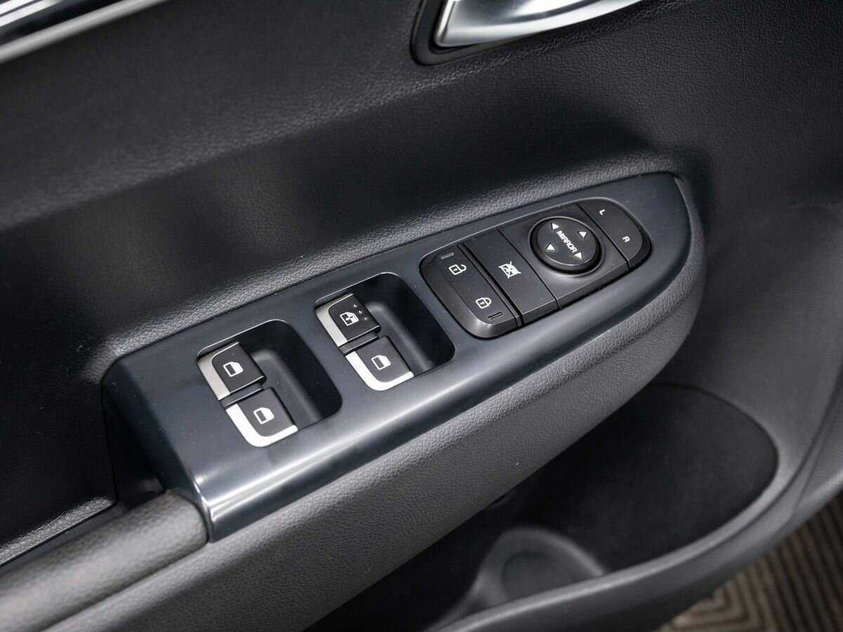 Купить Kia Rio, 2020, 60 000 км.. Фото: #19