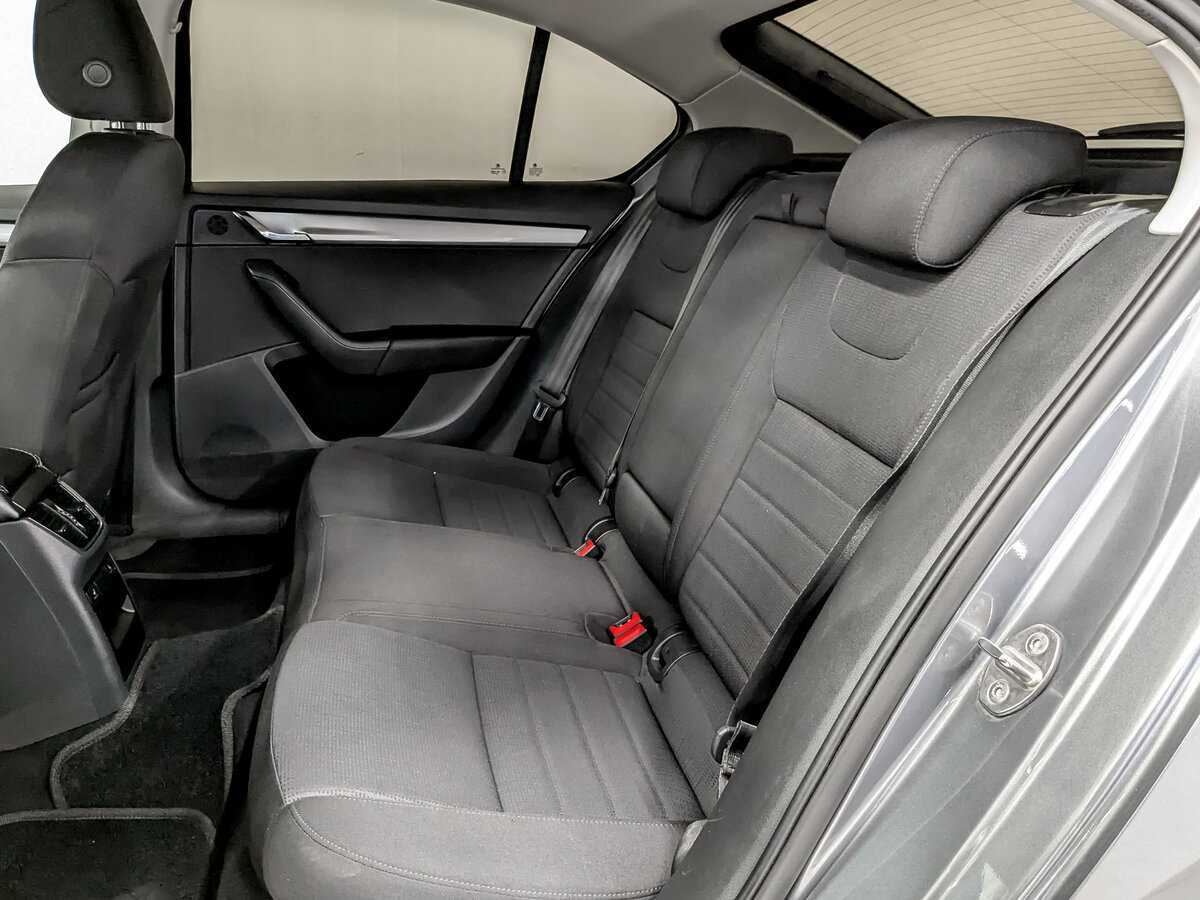 Купить Skoda Octavia, 2016, 229 395 км.. Фото: #11