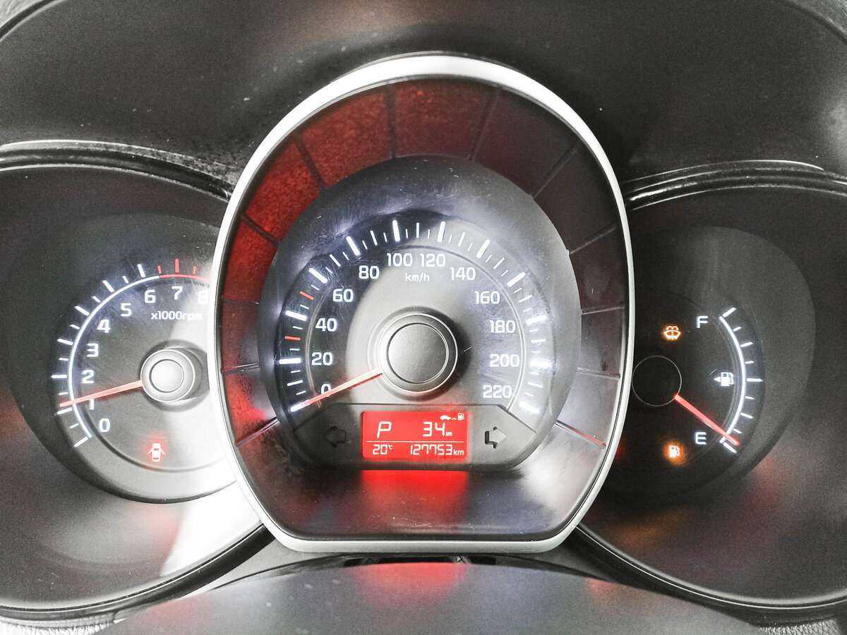 Купить Kia Rio, 2017, 127 733 км.. Фото: #10