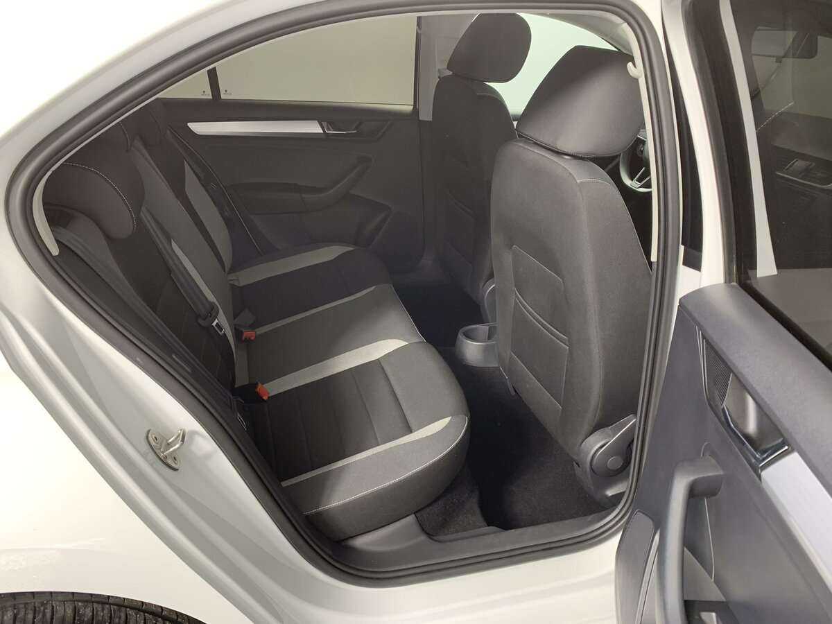 Купить Skoda Rapid, 2019, 38 796 км.. Фото: #17