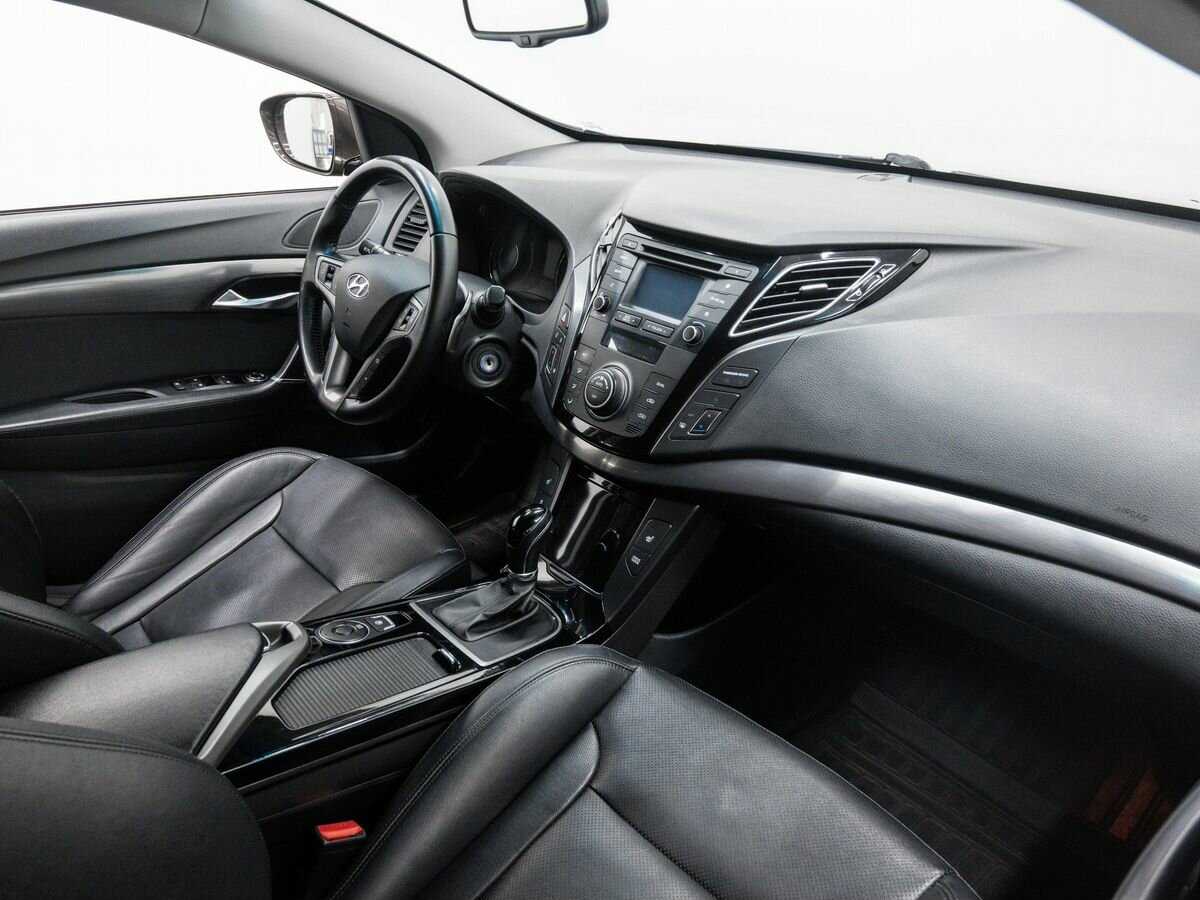 Купить Hyundai i40, 2016, 178 730 км.. Фото: #7