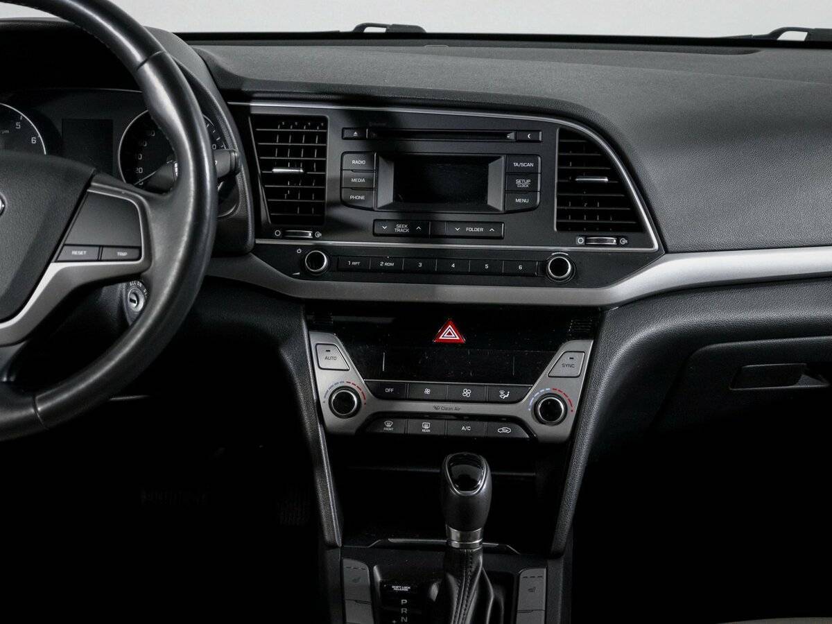 Купить Hyundai Elantra, 2016, 143 729 км.. Фото: #10