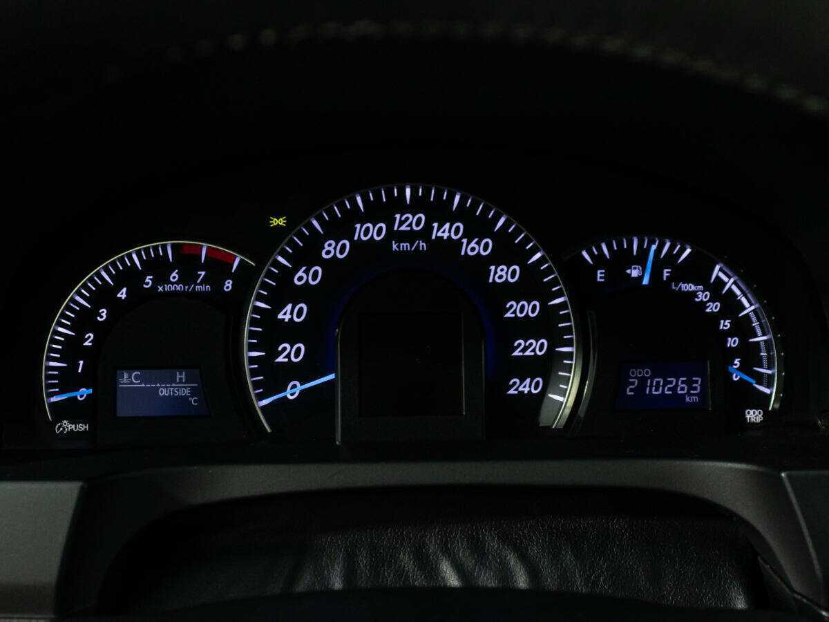 Купить Toyota Camry, 2012, 210 262 км.. Фото: #11