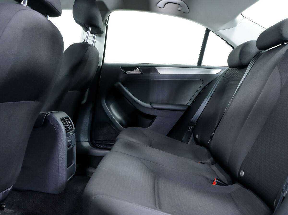 Купить Volkswagen Jetta, 2015, 219 580 км.. Фото: #10