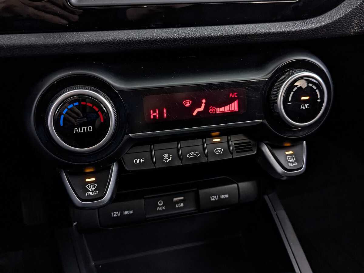 Купить Kia Rio, 2018, 101 621 км.. Фото: #18