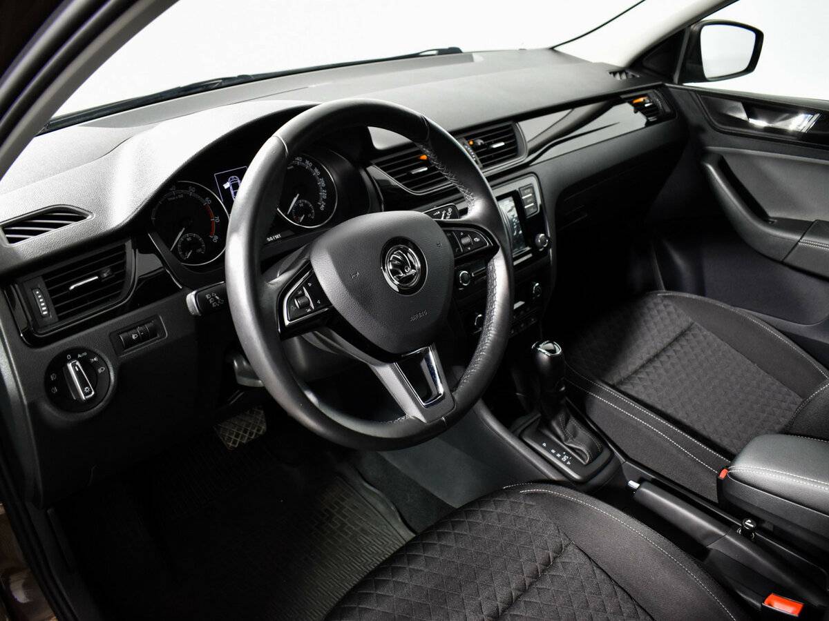 Купить Skoda Rapid, 2018, 36 709 км.. Фото: #8