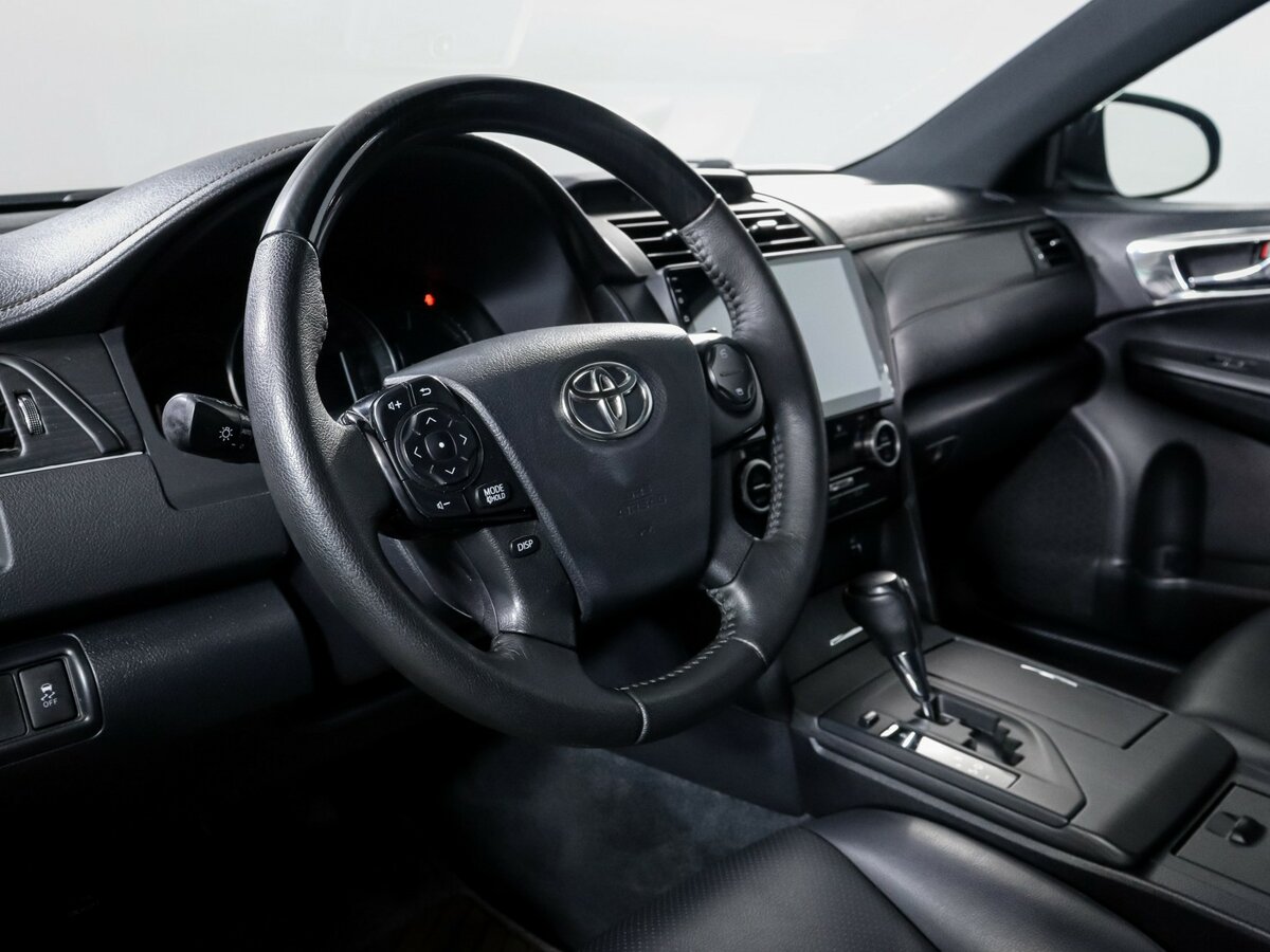 Купить Toyota Camry, 2014, 335 498 км.. Фото: #10