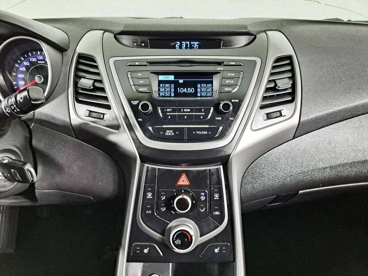 Купить Hyundai Elantra, 2015, 188 905 км.. Фото: #14