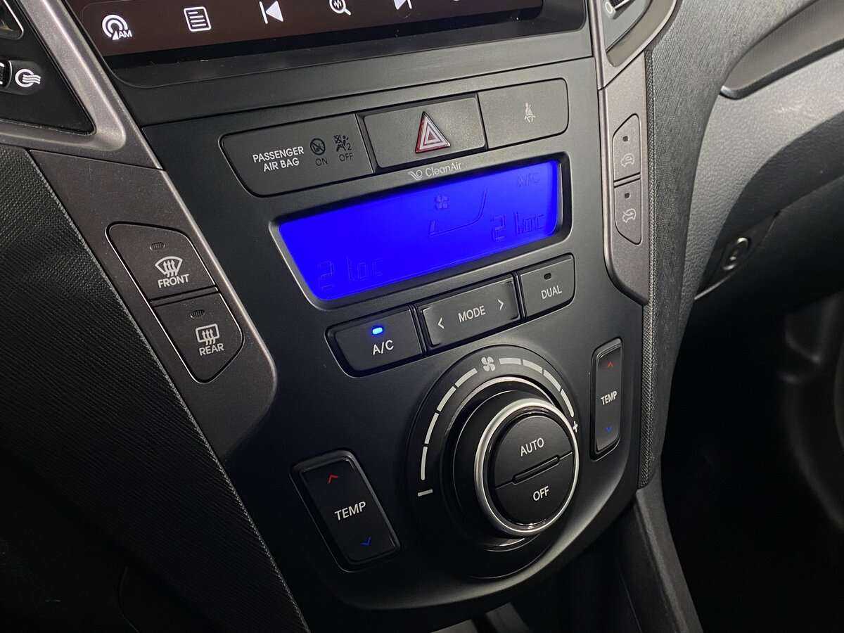 Купить Hyundai Santa Fe, 2015, 119 000 км.. Фото: #11