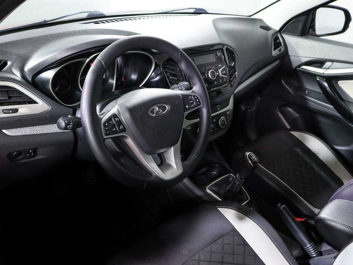 Купить Lada (ВАЗ) Vesta, 2018, 75 960 км.. Фото: #10