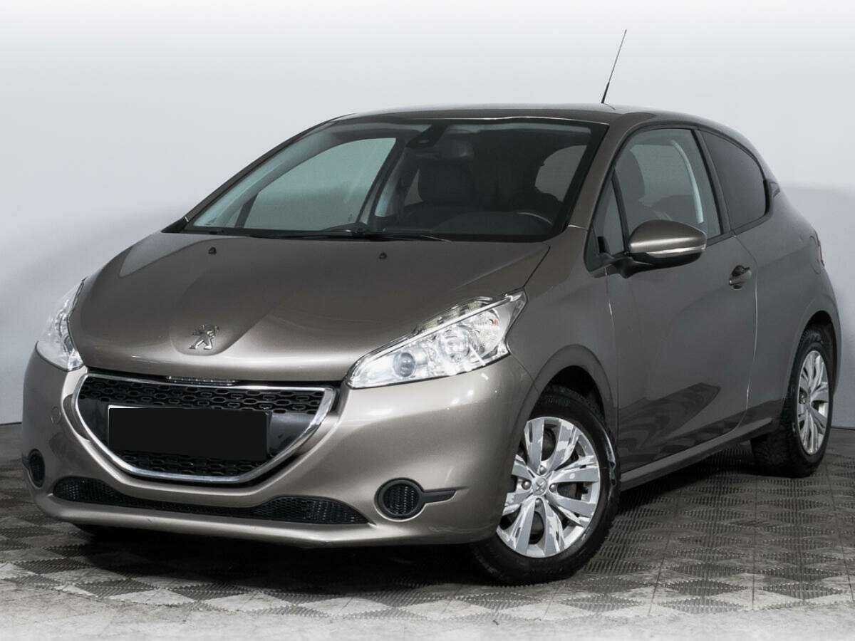 Купить Peugeot 208, 2013, 107 930 км.. Фото: #0