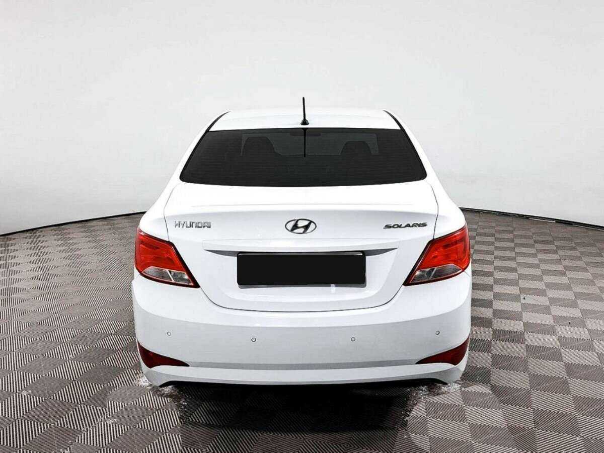 Купить Hyundai Solaris, 2015, 86 340 км.. Фото: #4
