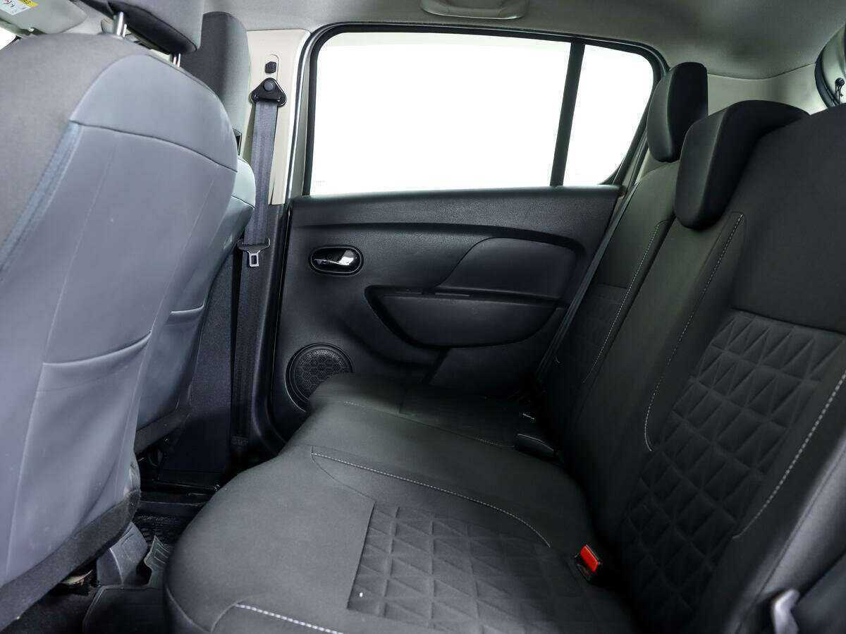 Купить Renault Sandero, 2018, 64 143 км.. Фото: #10