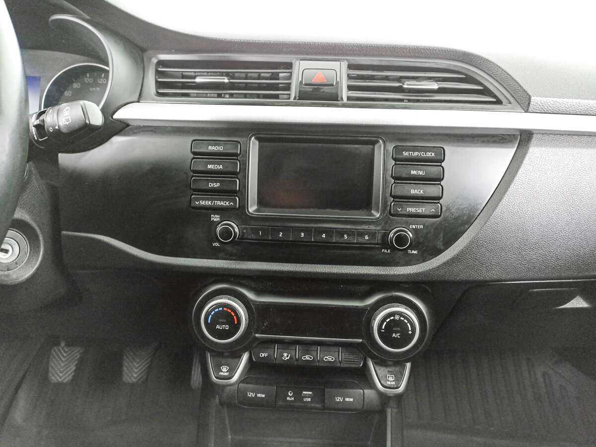 Купить Kia Rio, 2018, 85 793 км.. Фото: #12