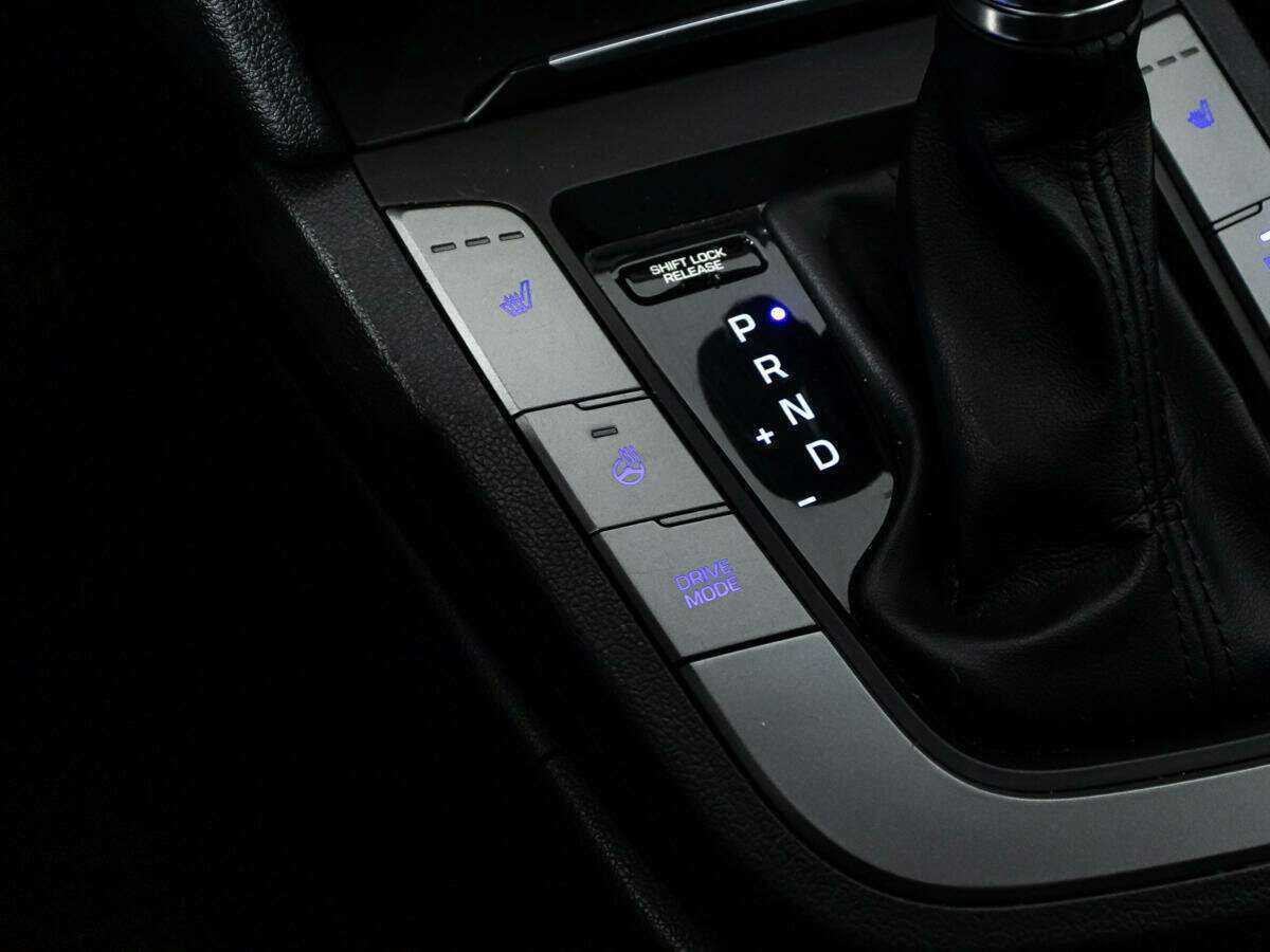 Купить Hyundai Elantra, 2017, 132 447 км.. Фото: #16