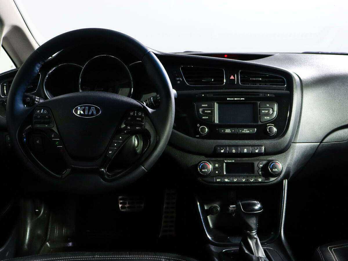 Купить Kia Ceed, 2013, 135 406 км.. Фото: #11