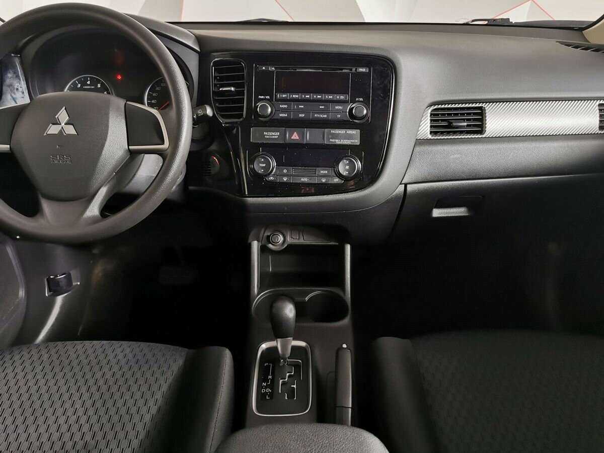 Купить Mitsubishi Outlander, 2014, 168 733 км.. Фото: #10
