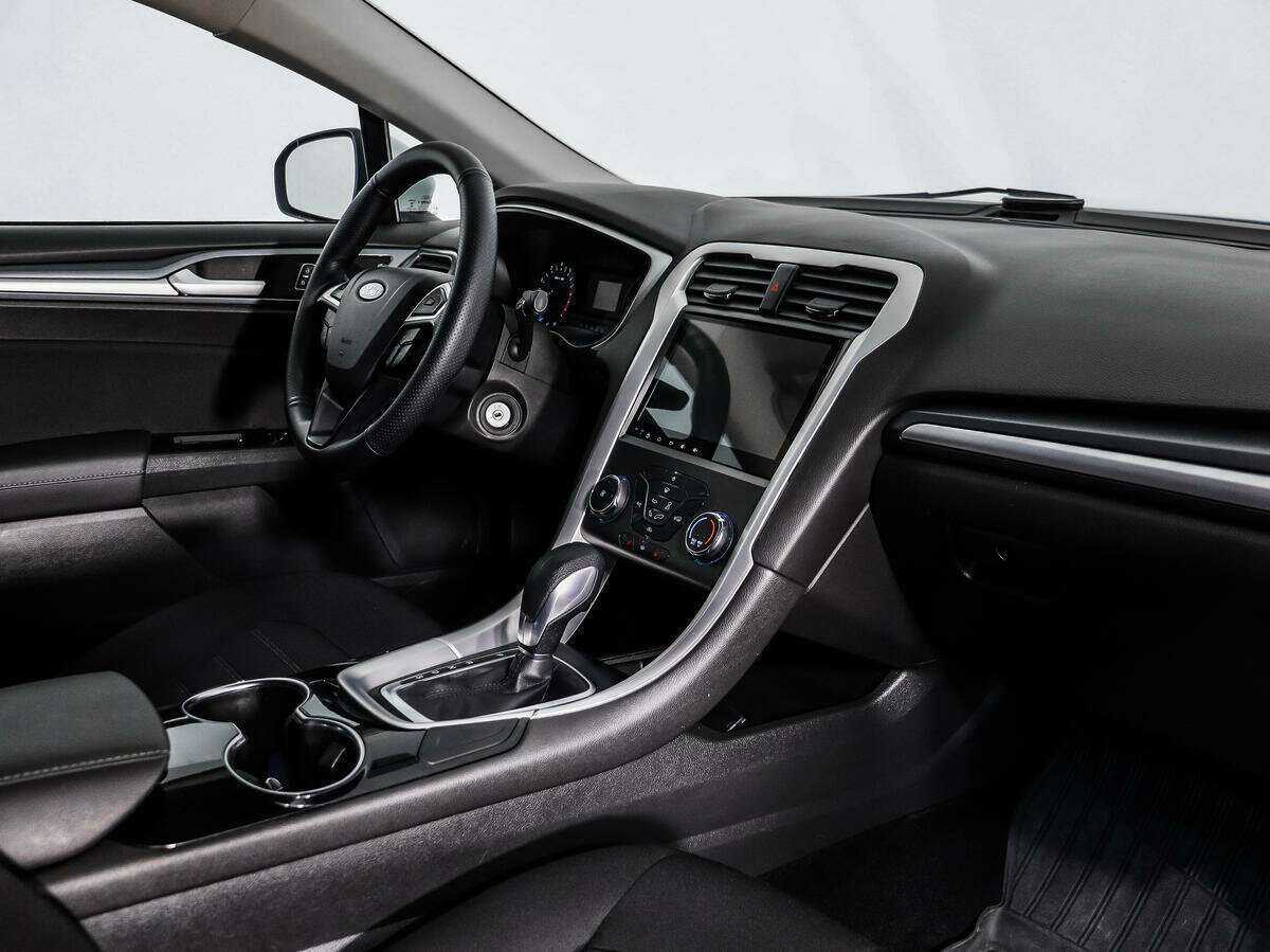 Купить Ford Mondeo, 2016, 92 300 км.. Фото: #10
