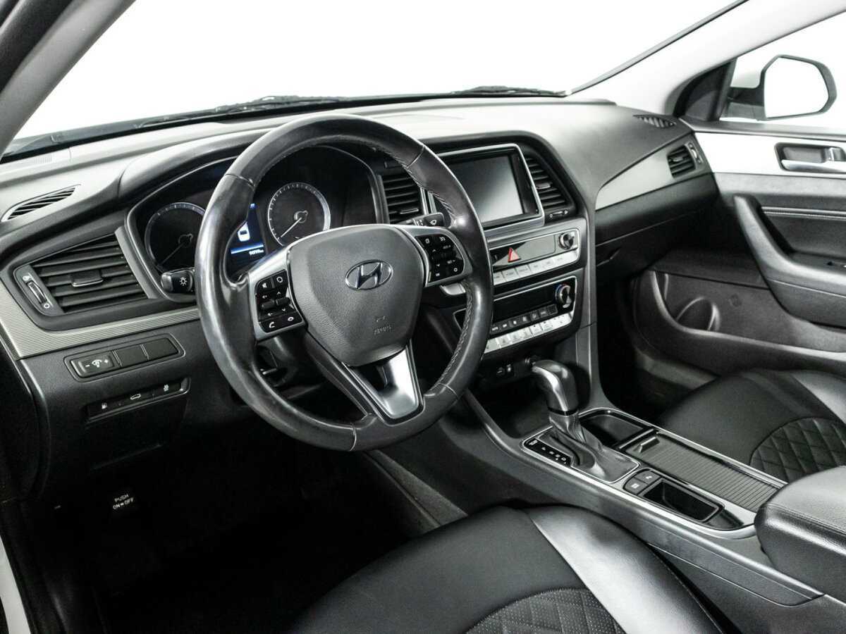 Купить Hyundai Sonata, 2018, 94 000 км.. Фото: #10
