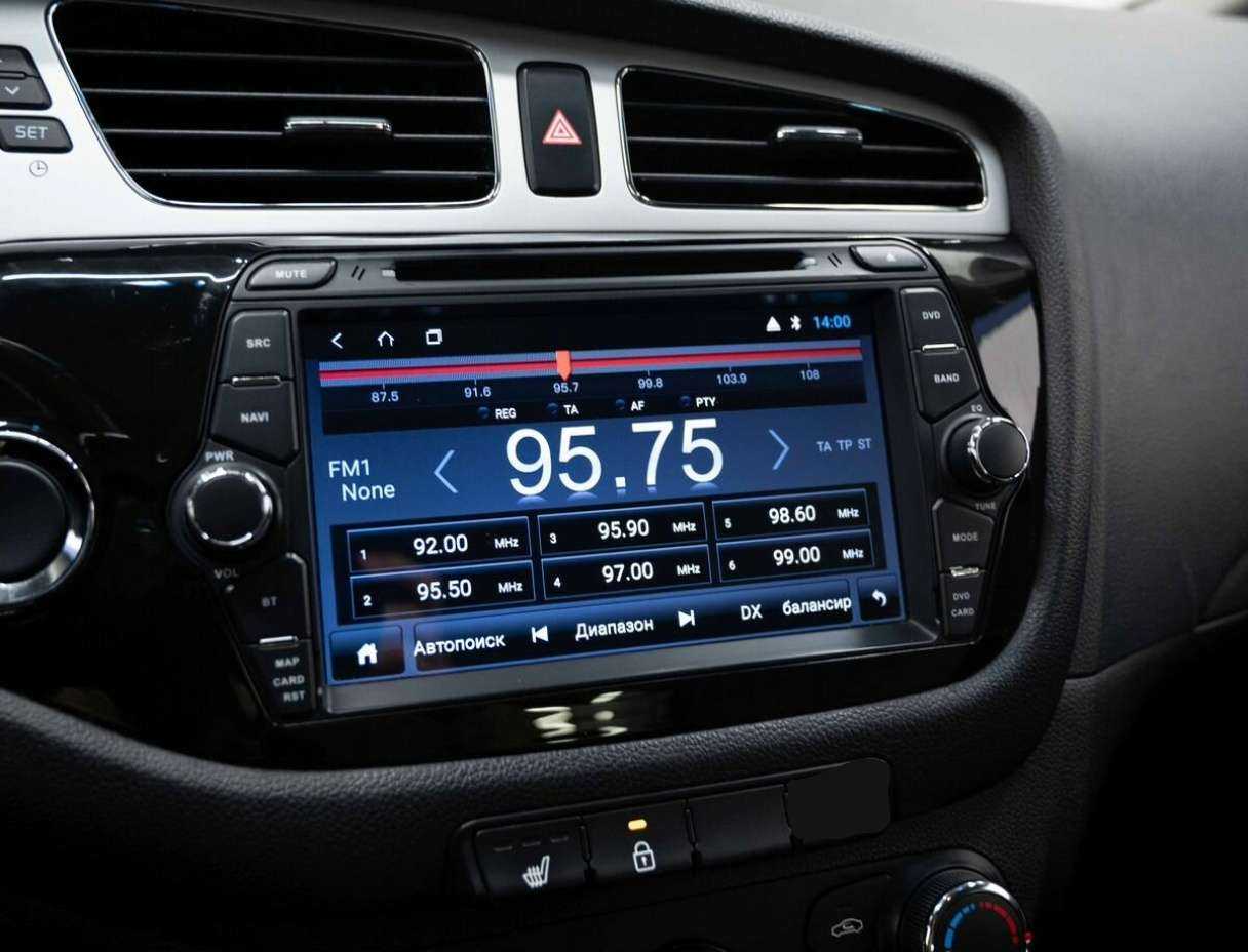 Купить Kia Ceed, 2014, 141 000 км.. Фото: #17