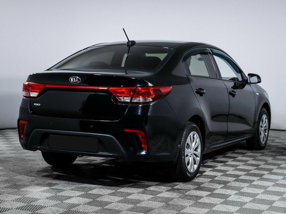 Купить Kia Rio, 2017, 124 129 км.. Фото: #3