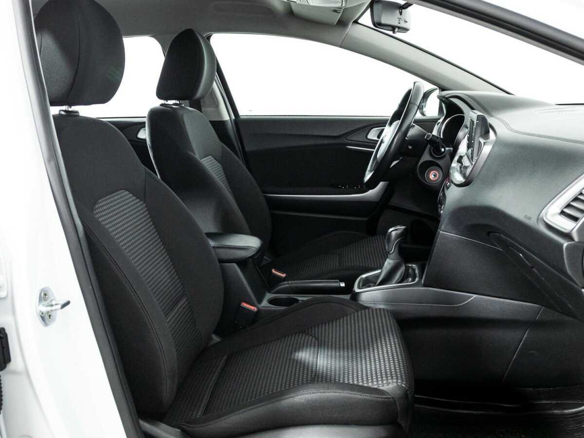 Купить Kia Ceed, 2020, 102 465 км.. Фото: #15