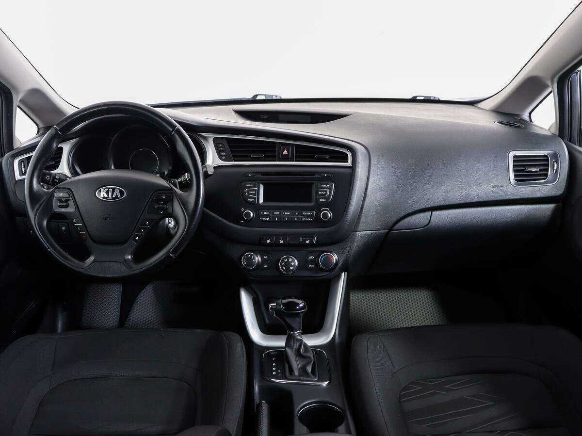 Купить Kia Ceed, 2018, 58 328 км.. Фото: #9