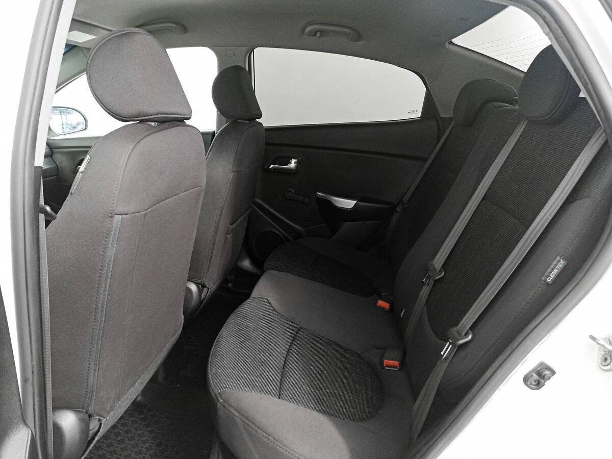 Купить Kia Rio, 2015, 216 395 км.. Фото: #11