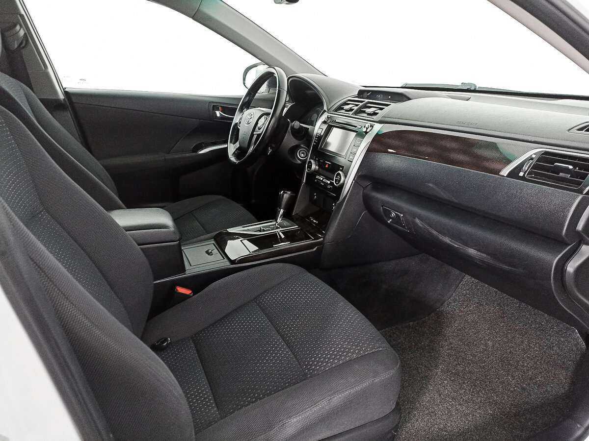 Купить Toyota Camry, 2014, 190 425 км.. Фото: #8