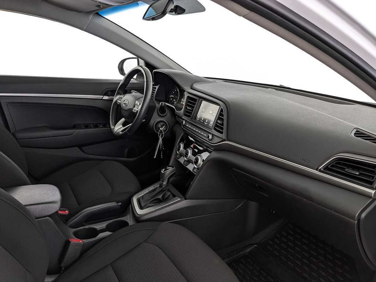Купить Hyundai Elantra, 2019, 52 091 км.. Фото: #12
