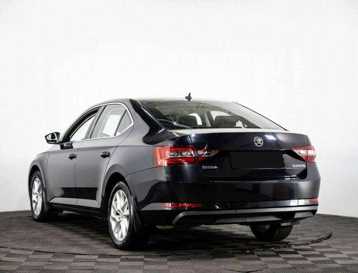Купить Skoda Superb, 2017, 142 000 км.. Фото: #3