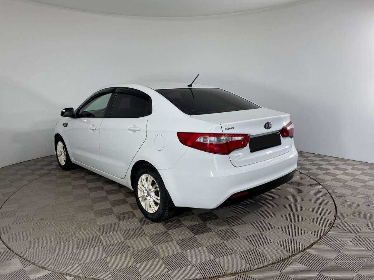 Купить Kia Rio, 2013, 204 913 км.. Фото: #5