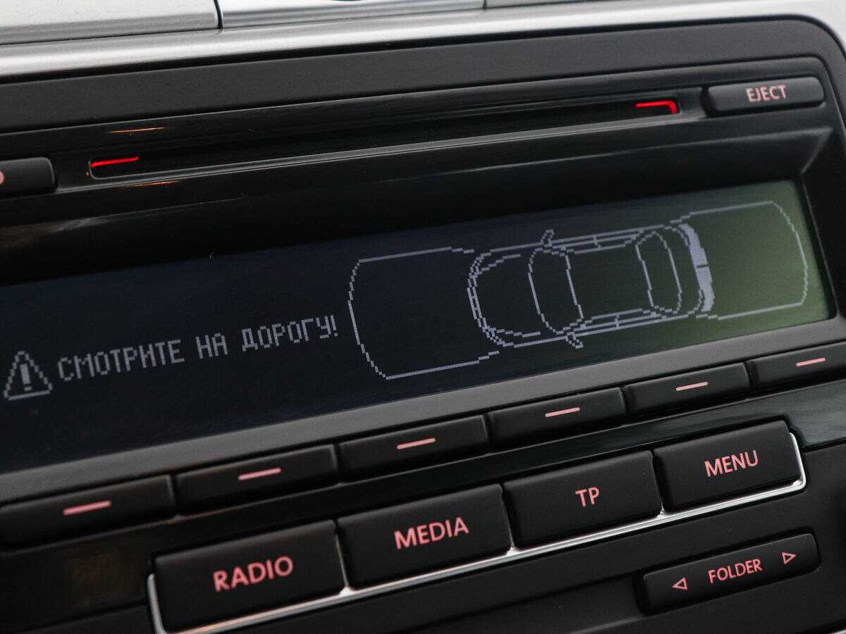 Купить Volkswagen Passat, 2014, 146 095 км.. Фото: #12