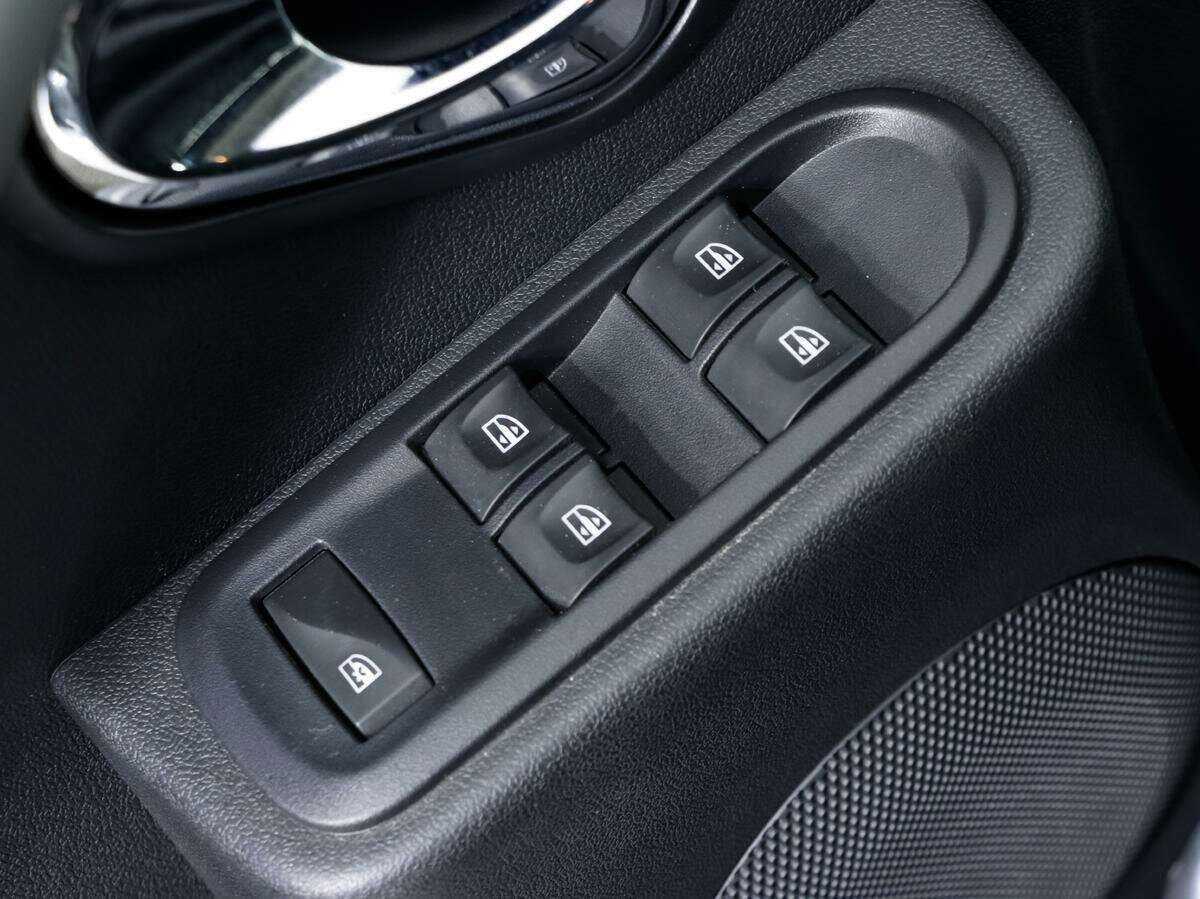 Купить Nissan Terrano, 2017, 71 900 км.. Фото: #13