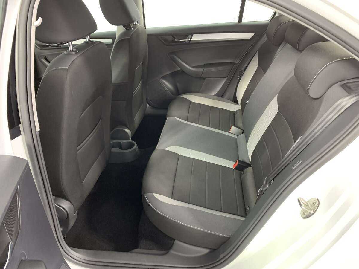 Купить Skoda Rapid, 2019, 50 273 км.. Фото: #9