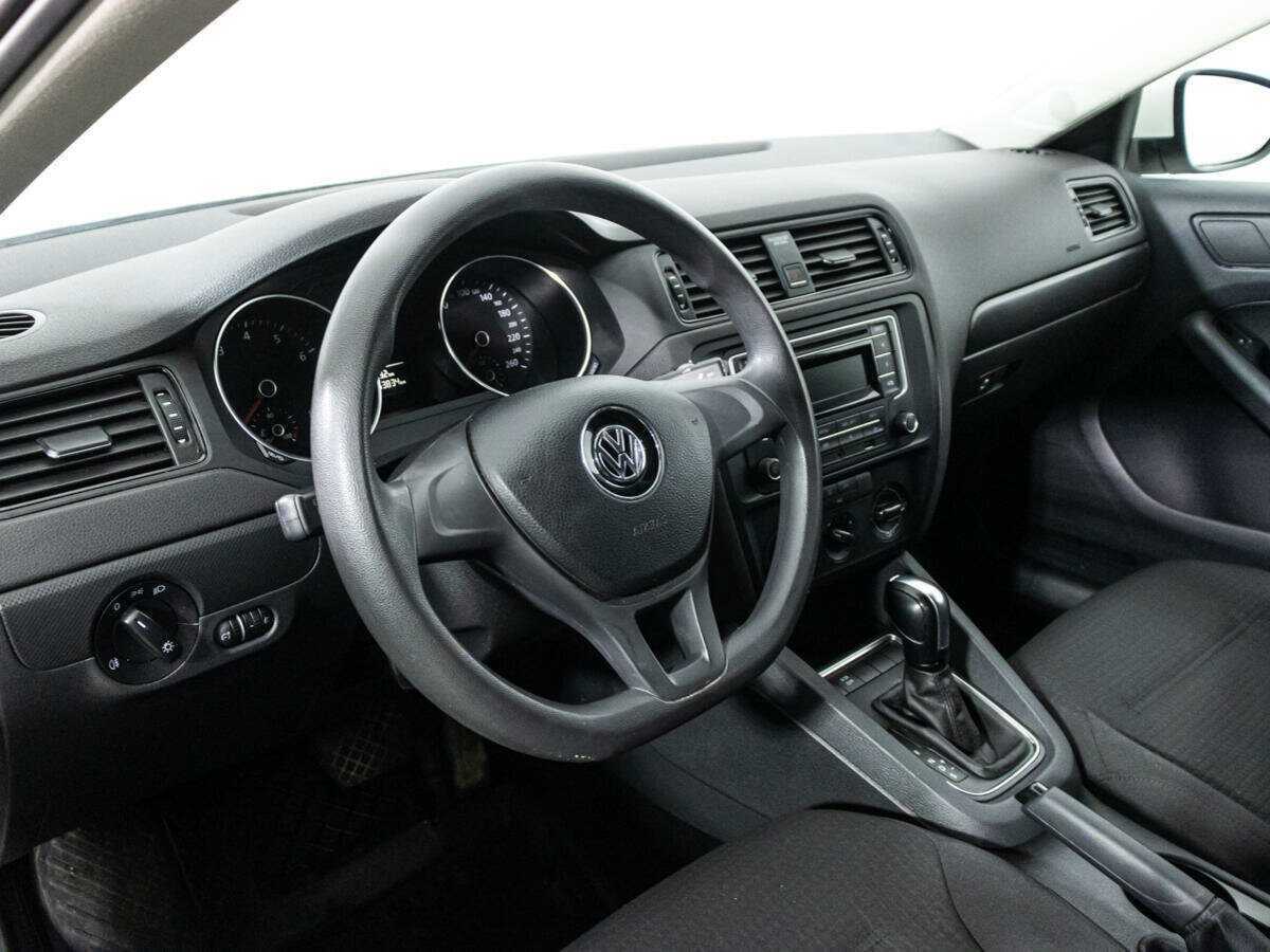 Купить Volkswagen Jetta, 2015, 63 829 км.. Фото: #10