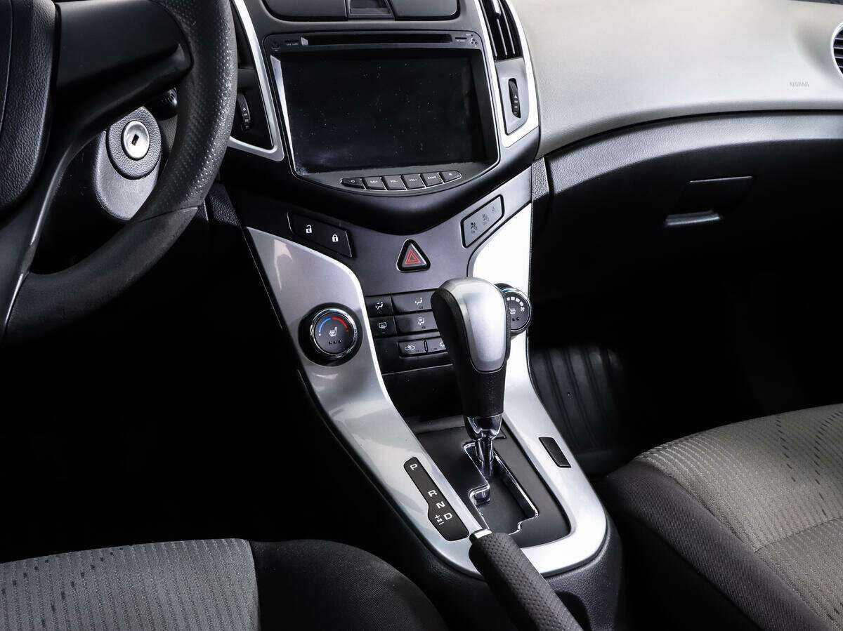 Купить Chevrolet Cruze, 2013, 129 635 км.. Фото: #11